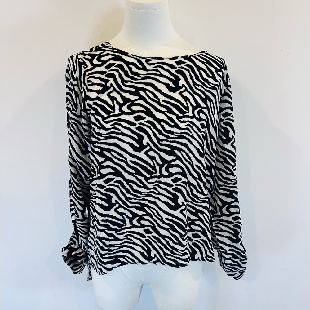 Dora Landa 100% Silk Zebra Print Long Sleeve Top